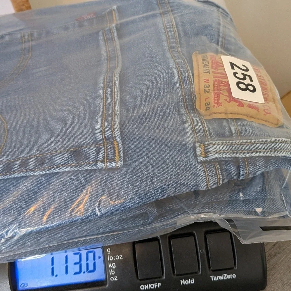 Levis Jeans Mens Workwear Fit Med‎ Blue Wash 32 34 Durable Cotton Blend Straight